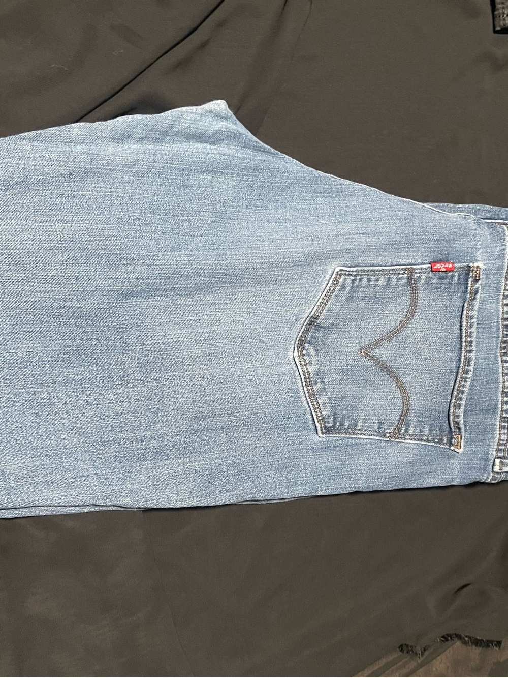 Levi's Women's Skinny Jeans in Light Blue Wash